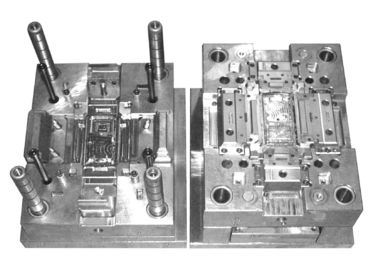 HASC / DME Hot Runner Injection Molding 1.2738 , 1.2738H , P20